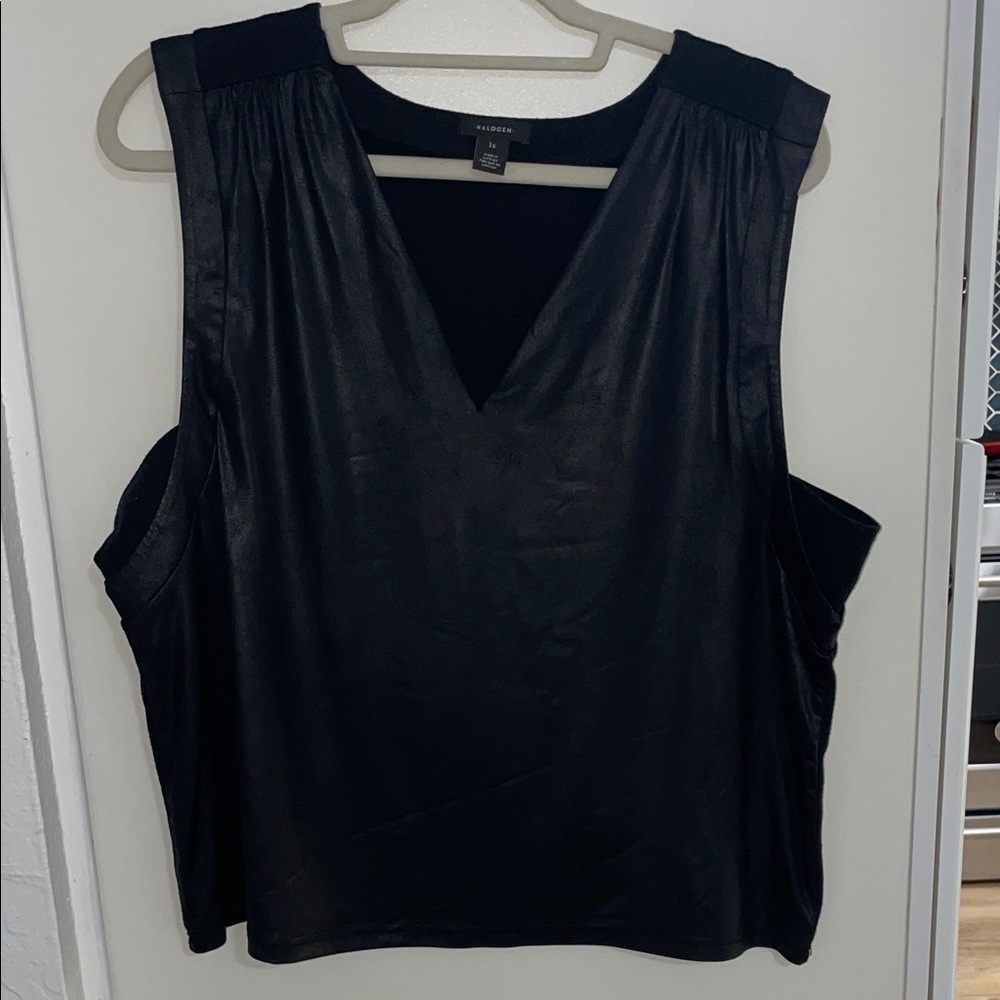 Halogen Black V-Neck Sleeveless Blouse | 1X